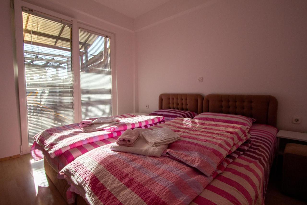 Villa In Apartments Ohrid Ngoại thất bức ảnh