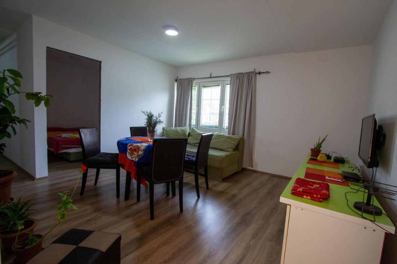 Villa In Apartments Ohrid Ngoại thất bức ảnh